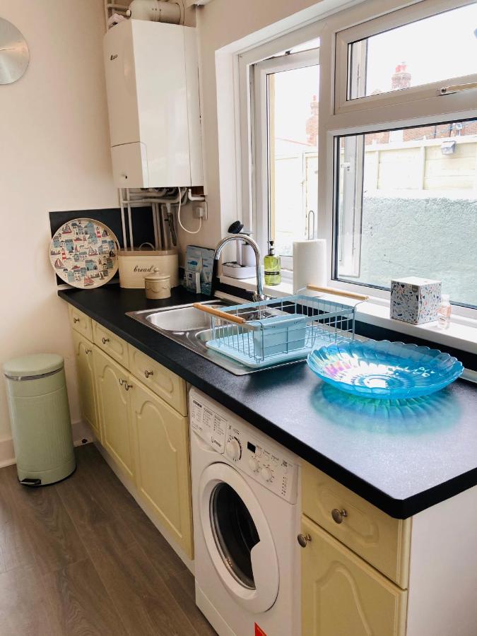 イーストボーン Beautiful Victorian Terraced Houseヴィラ エクステリア 写真